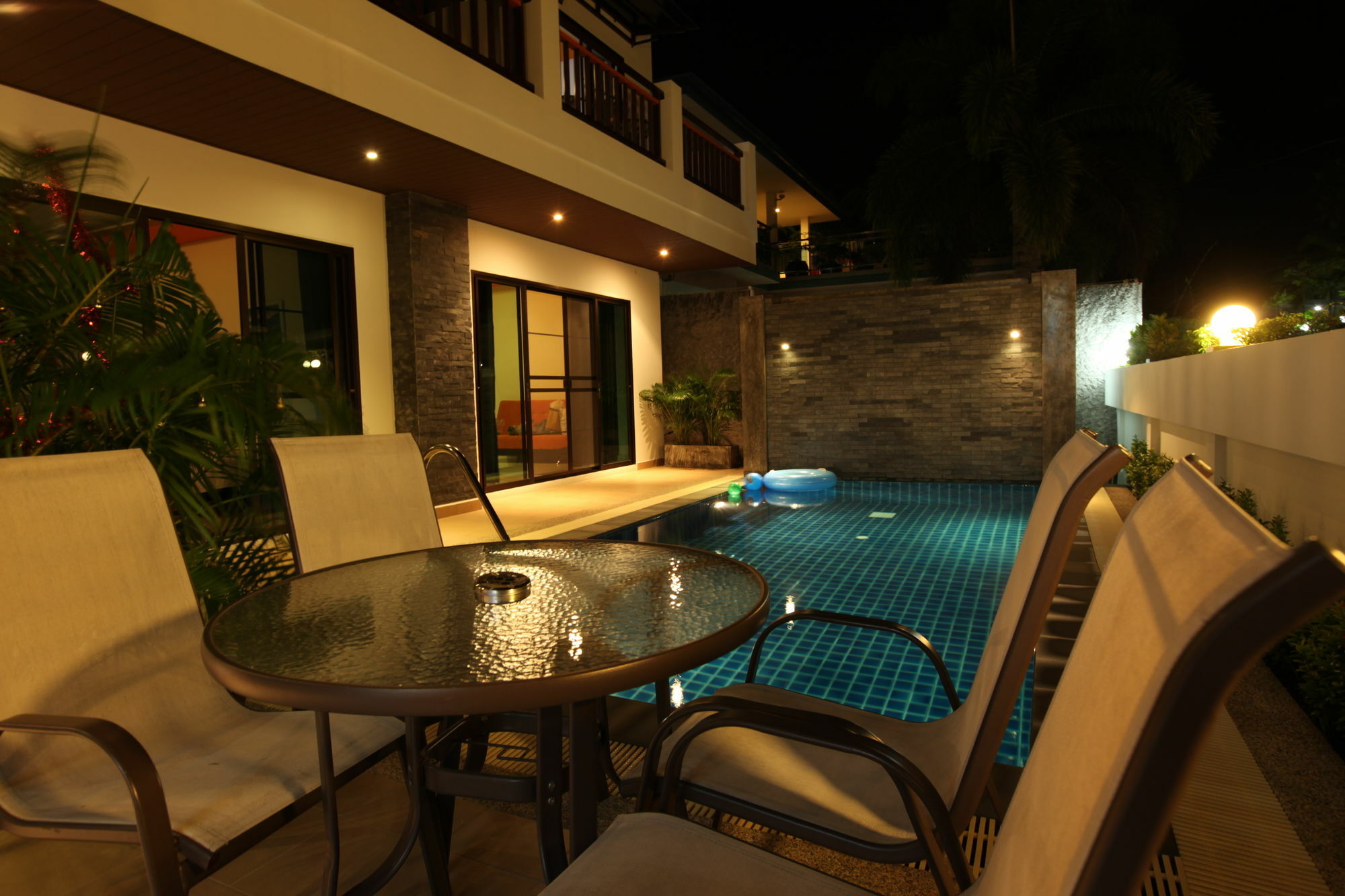 Duangjai Residence Rawai Exteriör bild